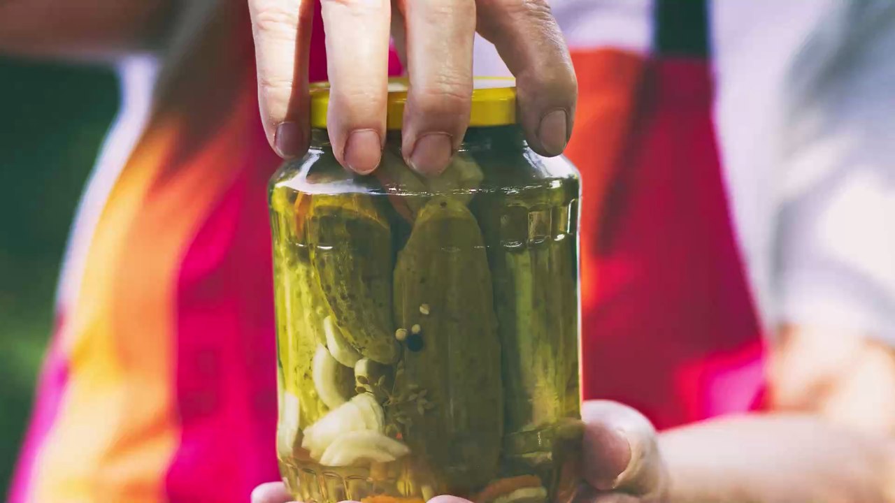 Sportler sollten diese Einmachgläser immer zu Hause haben, denn ihr Inhalt wirkt besser als Magnesium