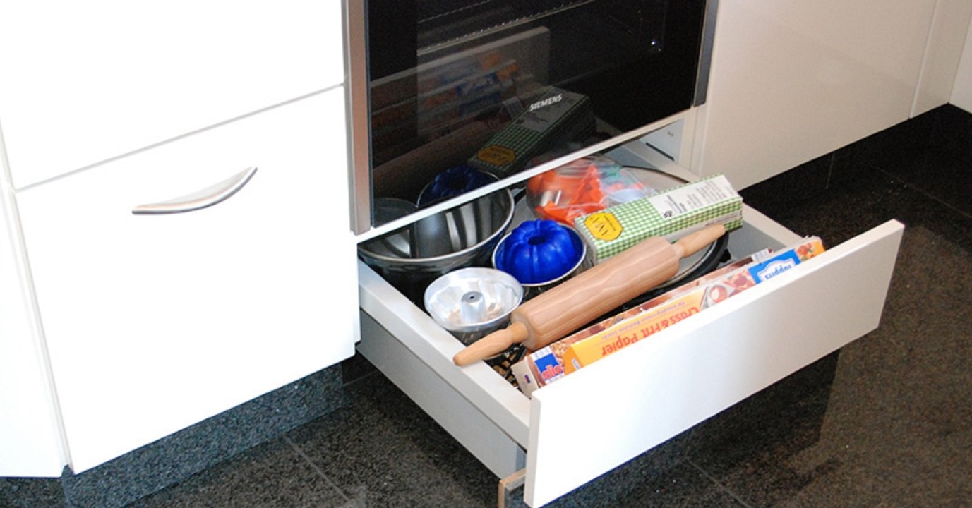 Die rätselhafte Schublade unter dem Backofen: Wetten, dass auch ihr sie falsch verwendet?
