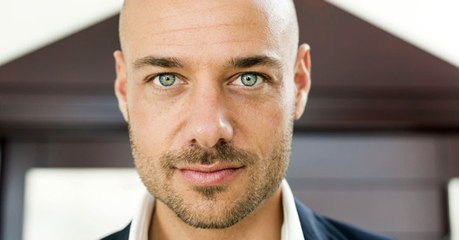 Erfolgreicher, intelligenter und attraktiver: Darum haben Männer mit Glatze die Nase vorn