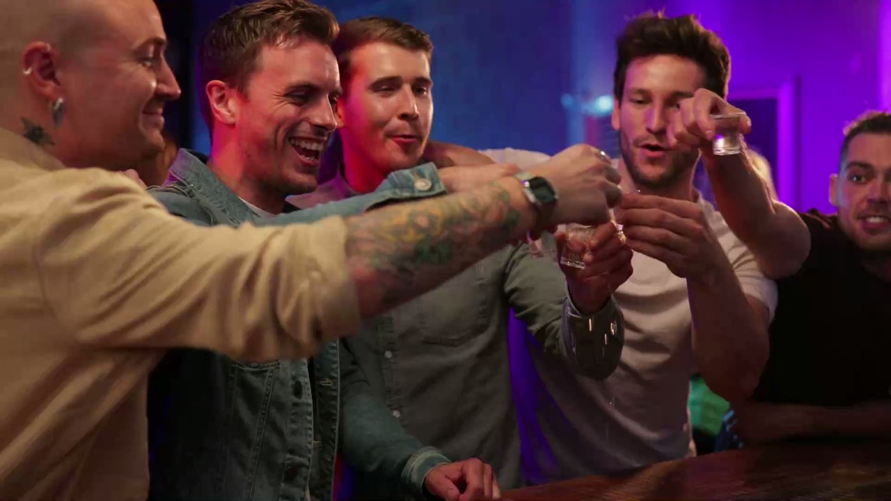 Dieses alkoholische Getränk ist besonders schädigend für die Haut