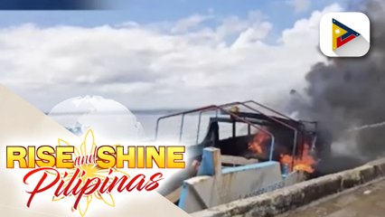 Cargo vessel na nakadaong sa Bulan Port sa Sorsogon, nasunog