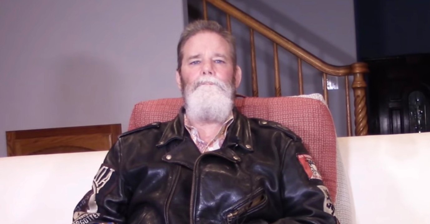 'Ich bin fünf Mal auf dem Operationstisch gestorben':  So geht es Kampfsportler Abbott 2 Jahre später