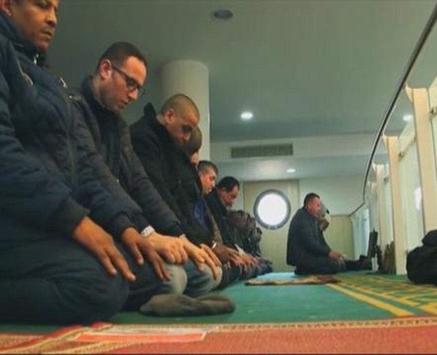 Hate crimes against Muslims rising in the Netherlands