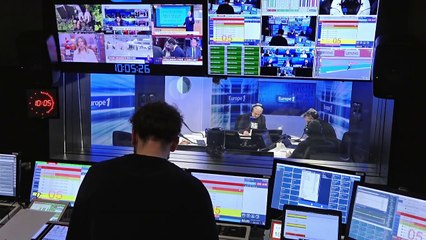 Russia Today interdite dans l'UE, l'Echo de Moscou dissoute en Russie : le parallèle scabreux