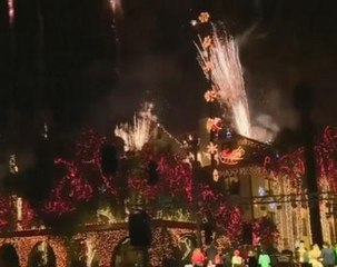 Holiday festival lights up in Southern California