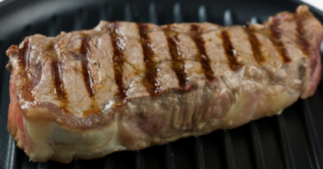 Beliebte Fehler vermeiden: So gelingt euch das perfekte Steak