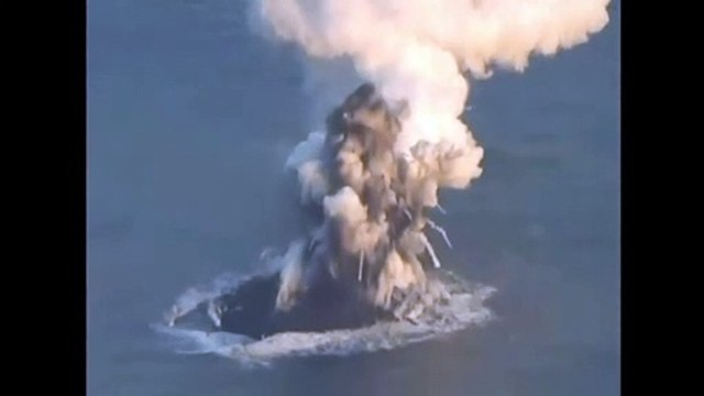 L’île apparue au sud de Tokyo grandit de jour en jour