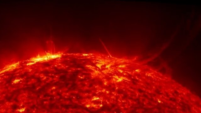 Les plus belles images du Soleil capturées cette année par la sonde SDO