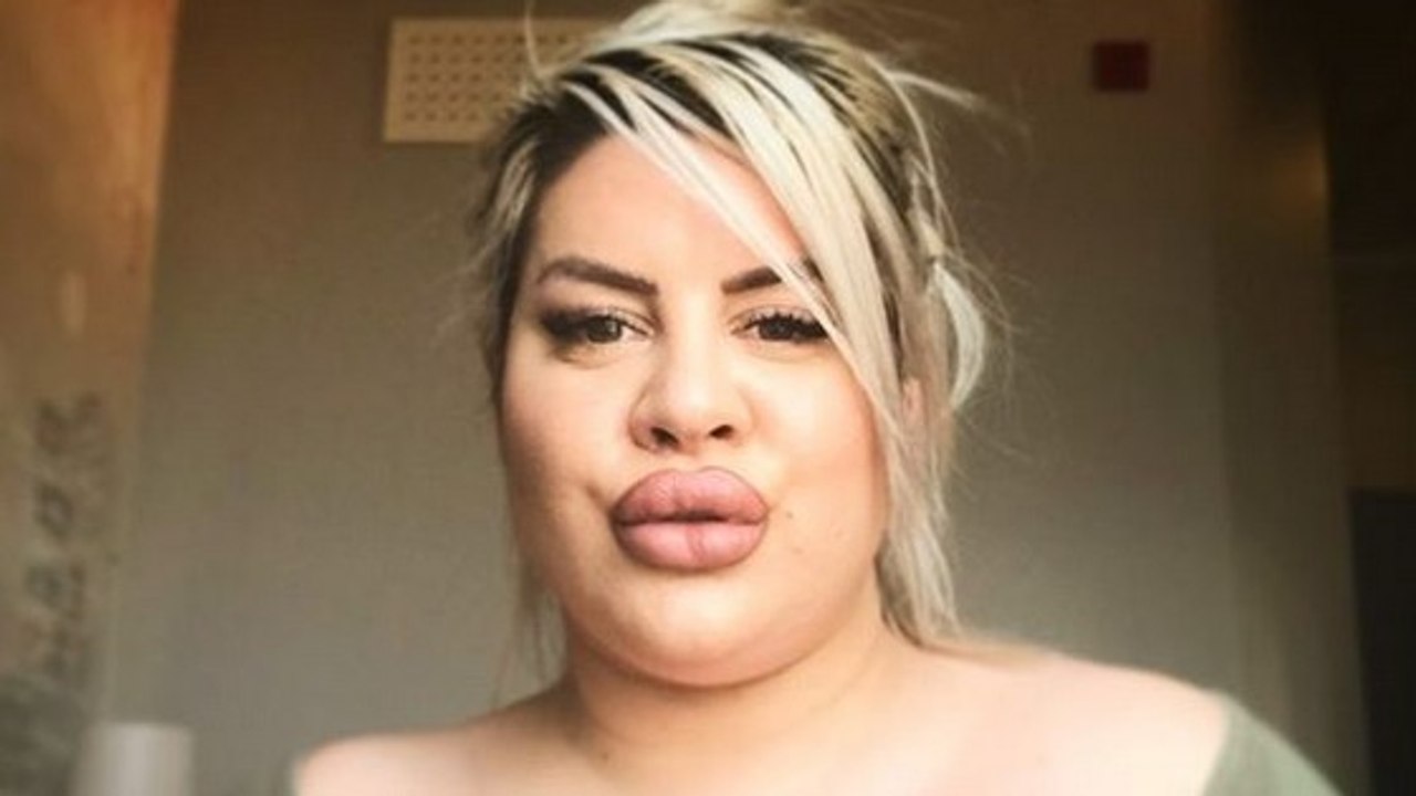 Sie schaufelt 15 Gläser Nutella im Monat in sich hinein, um den größten Allerwertesten der Welt zu bekommen