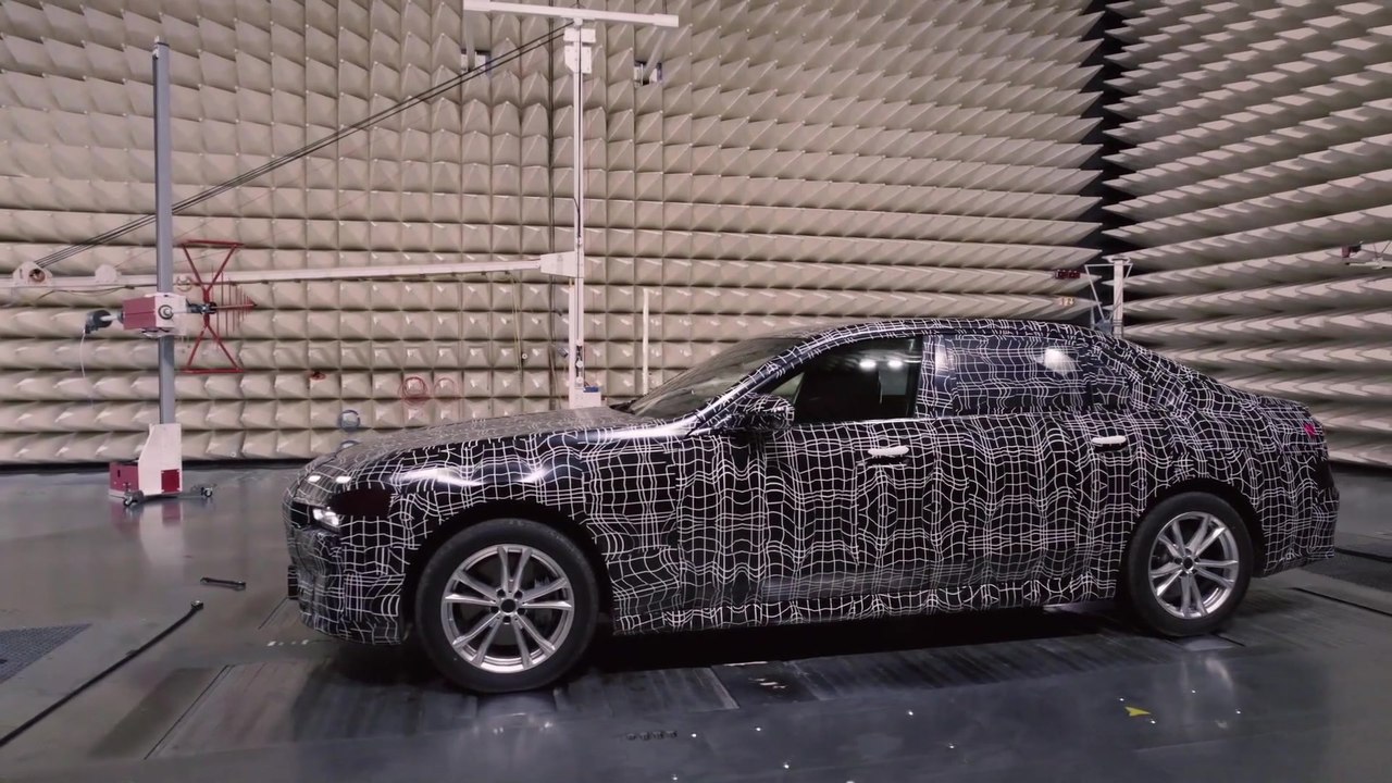 Der BMW i7 - Intensive Erprobung der elektromagnetischen Verträglichkeit