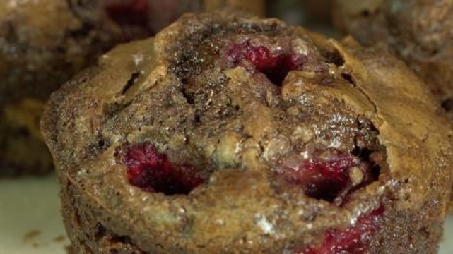 Süßer Genuss: Maltesers-Brownies mit Himbeeren