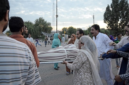 Mann erwacht bei seiner eigenen Beerdigung wieder zum Leben