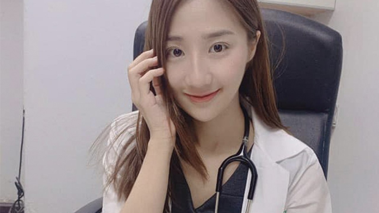 Erster Arbeitstag: Junge Ärztin macht seltsamen Fund im Ohr eines Mannes