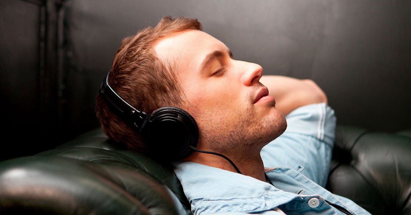 Schlaf mit 'rosa Rauschen“ hat Auswirkungen aufs Gehirn