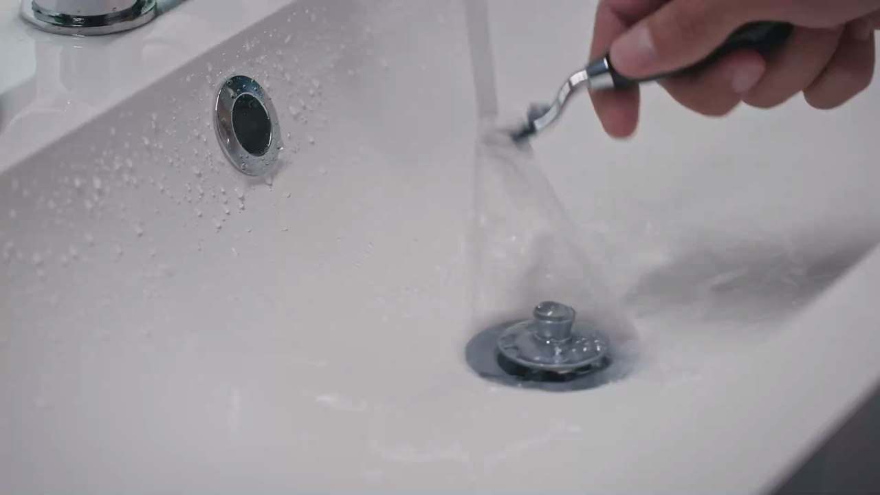 Aus diesem beunruhigenden Grund sollten sich Männer nicht den Intimbereich rasieren