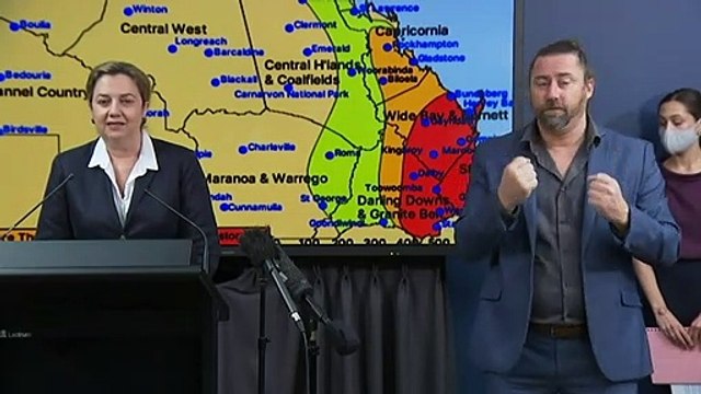 Evacuation warnings issued to residents along Queensland south coast