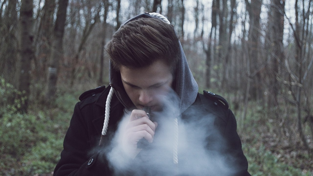 18-Jähriger raucht jeden zweiten Tag einen Pod, dann sieht seine Lunge so aus