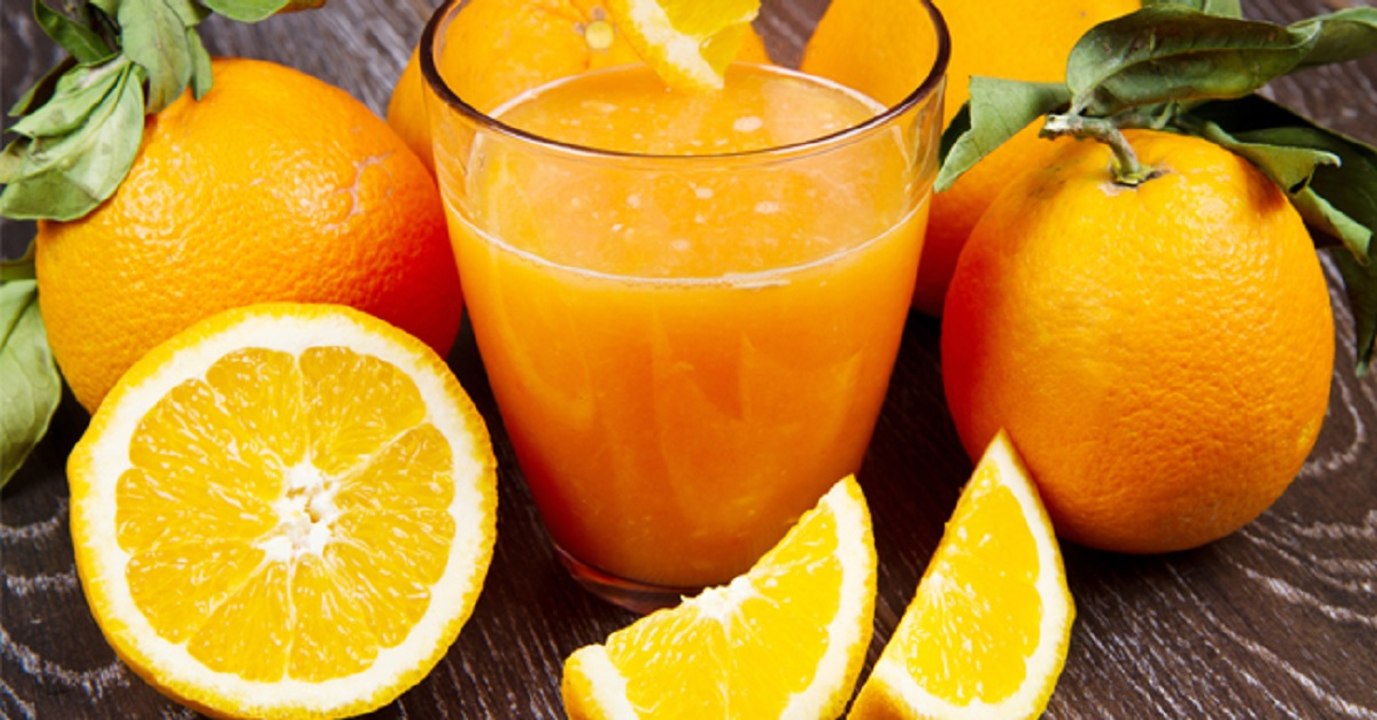 Er hält jung und fit: Diesen Saft solltet ihr am besten frisch gepresst genießen