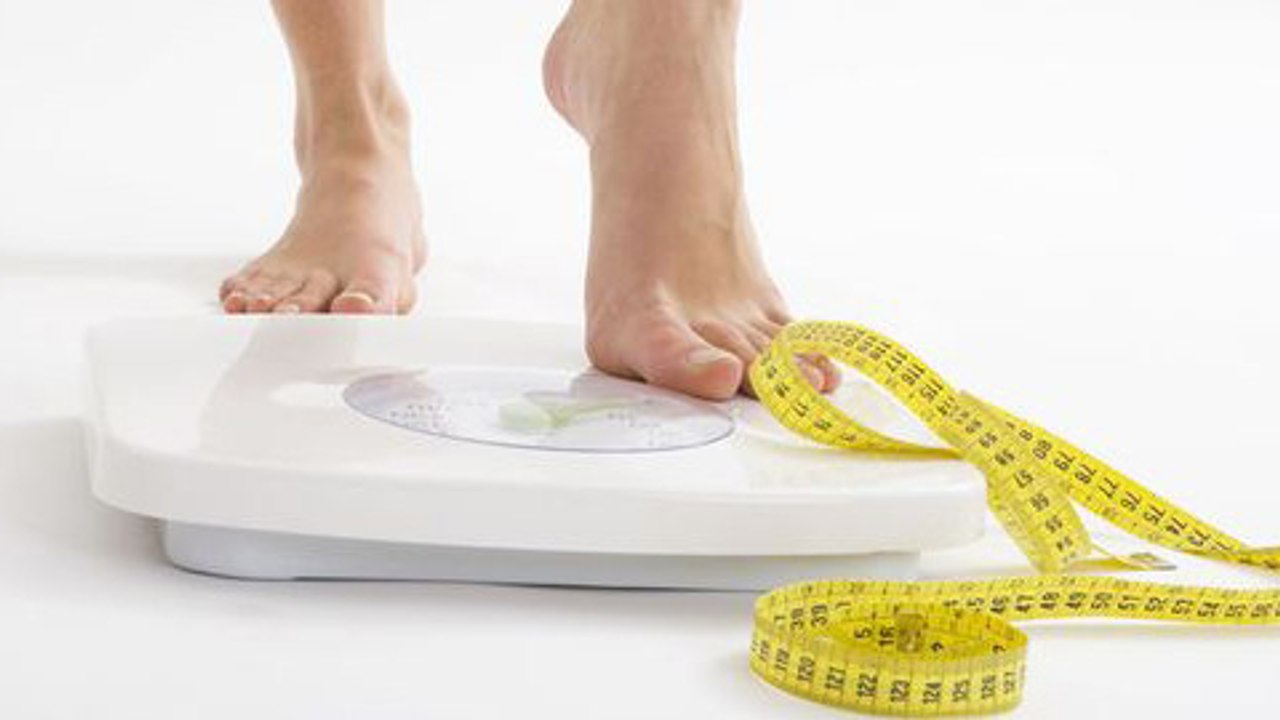 Ohne Diät und Krafttraining: Revolutionäre Methode lässt Pfunde purzeln