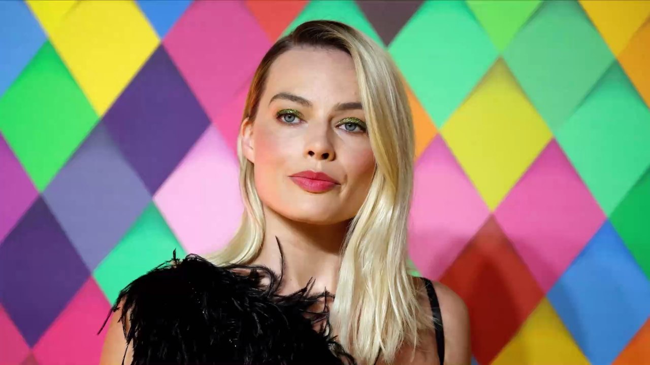 Margot Robbie Was Completely Starstruck By The Love Island Cast At The Birds Of Prey Premiere