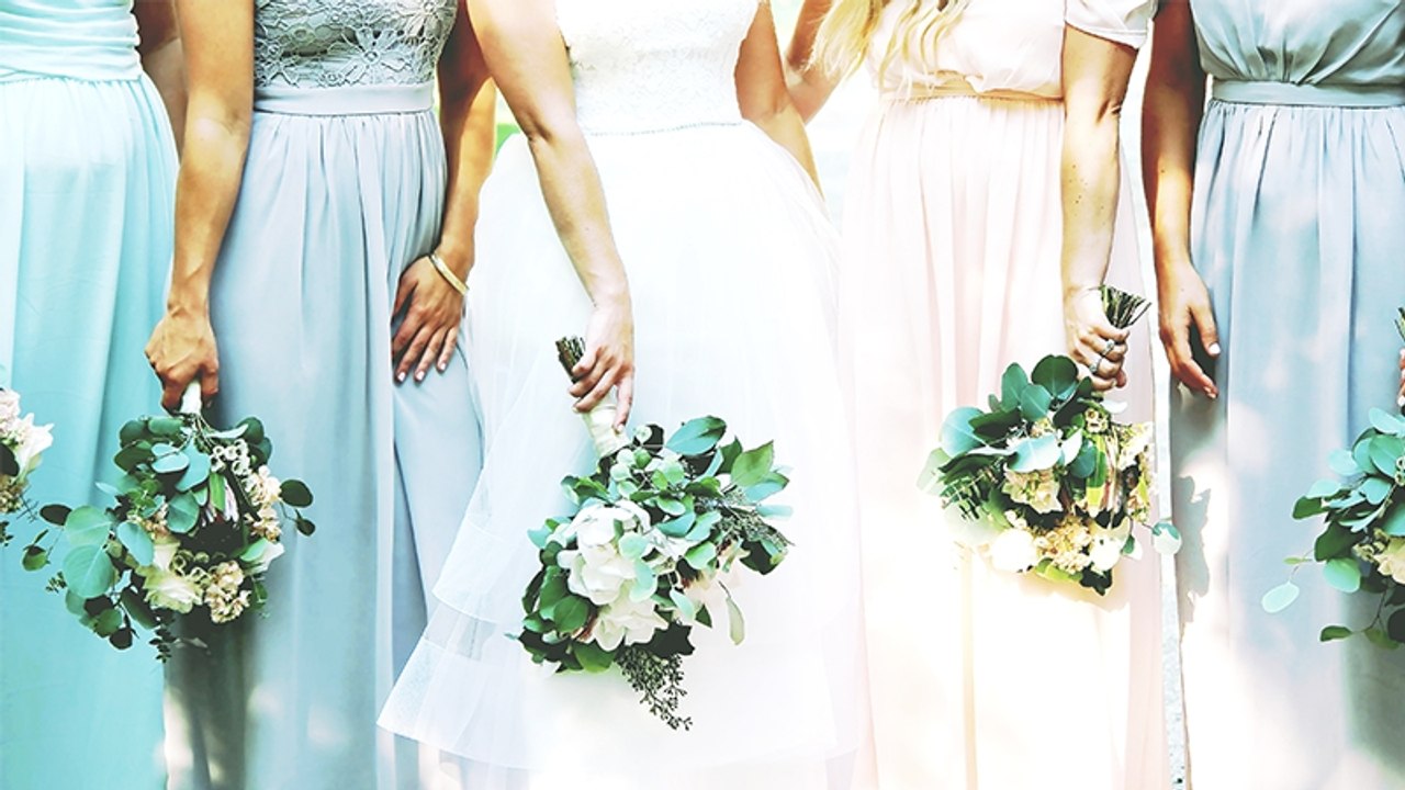 Braut will schöner als ihre Schwestern sein und greift zu fiesem Trick