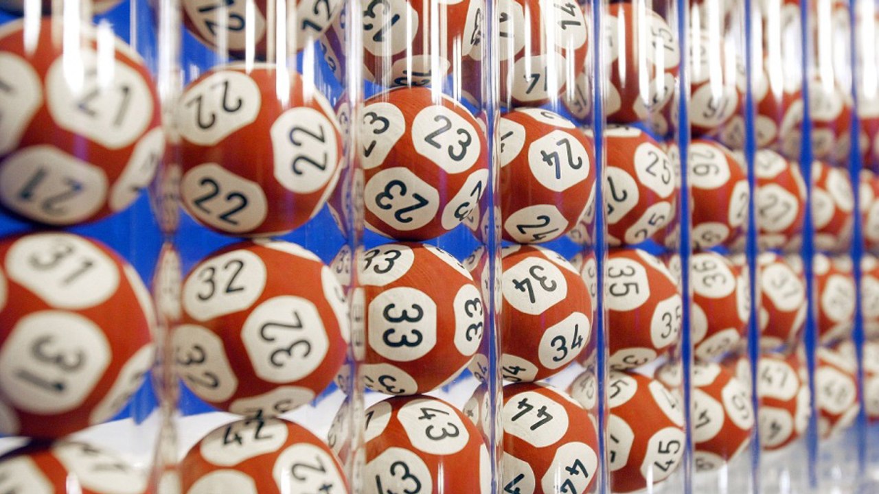 Mehrfacher Lotto-Gewinner verrät, wie man sicher und einfach im Lotto gewinnen kann