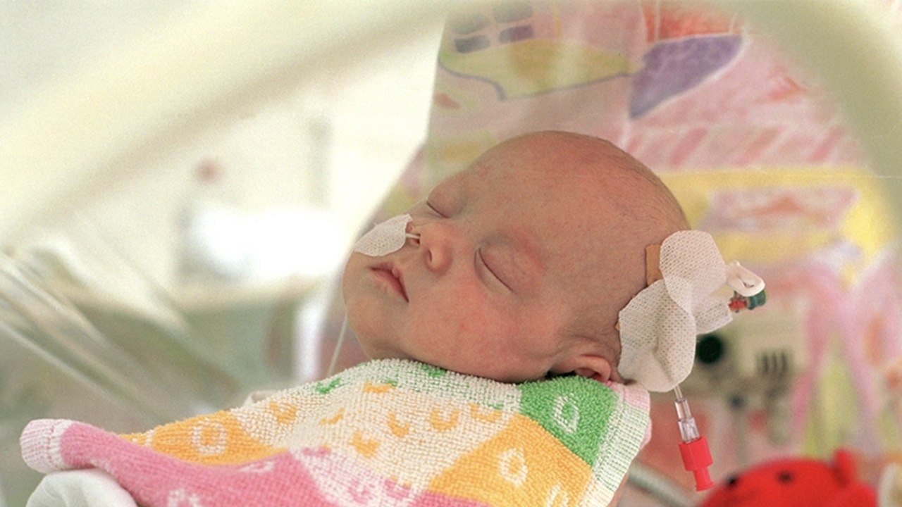 Was diese Eltern mit ihrem Frühchen machen, ist abscheulich