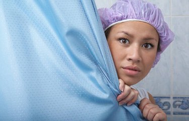 Votre rideau de douche est bien plus dangereux qu'il n'y paraît