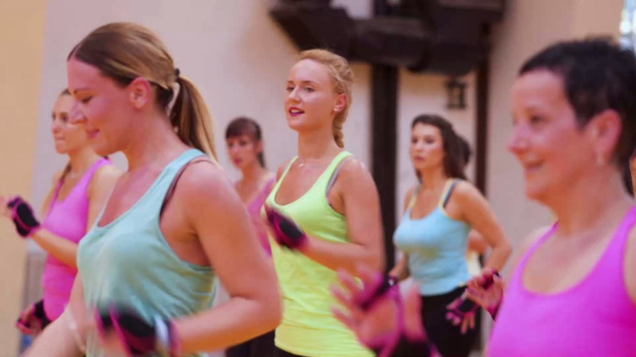 Neuer Fitnesstrend soll gleichzeitig Herz- und Bauchmuskeln stärken