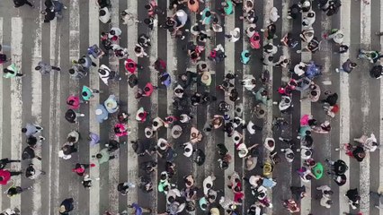 Polizist hält Autofahrer an: Die Begegnung verändert sein Leben für immer
