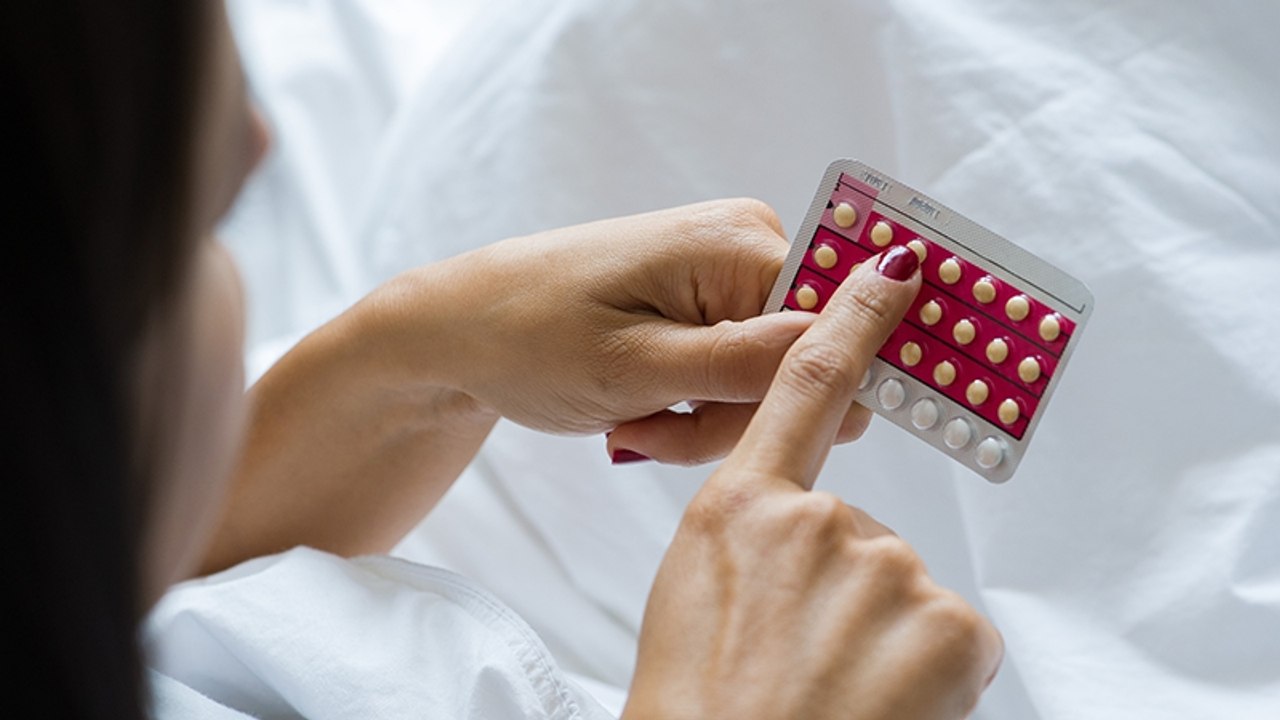 Typisch bei Hitze: Mit dieser Gewohnheit verliert deine Antibabypille ihre Wirkung