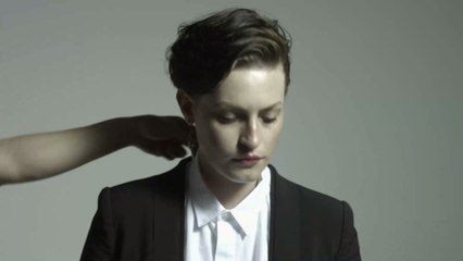 Indonesian Fashion Designer Makes Hand Bag Out of Children’s Bones