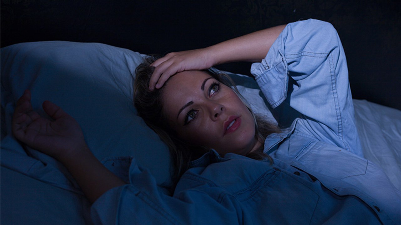 Schlaf-Phobie: Mutter kann aus Angst vor bestimmter Sache nicht schlafen