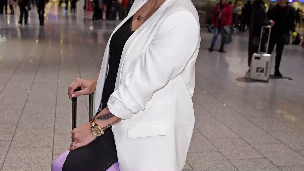 Quarantäne: Verzweifelte Danni Büchner bittet ihre Fans um Hilfe