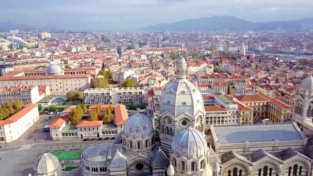 'Kleinen Auftritt starten': Melanie Müller will trotz Corona auf Malle singen