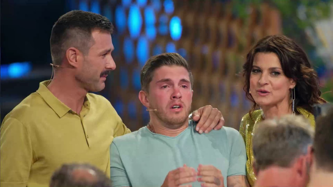 Kein 'Anhängsel': Simone Mecky-Ballack bricht bei 'Promi Big Brother' in Tränen aus