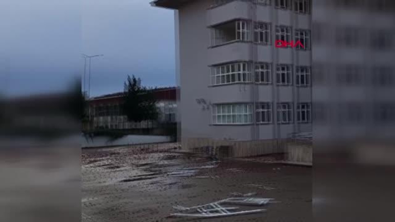 ALANYA'DA HORTUMDA ZARAR GÖREN OKULDA ÖĞRENCİ YARALANDI