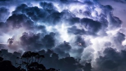 Australie : Un spectaculaire orage immortalisé en time-lapse