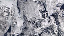 D'incroyables ''rues de nuages'' photographiées depuis l'espace par un satellite de la NASA