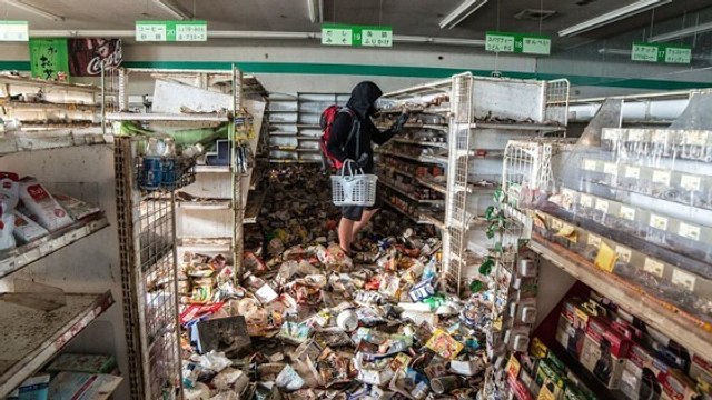 Fukushima : ils s'aventurent dans les villes abandonnées cinq ans après la catastrophe