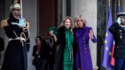 Brigitte Macron: Frankreichs First Lady beweist Mut zur Farbe
