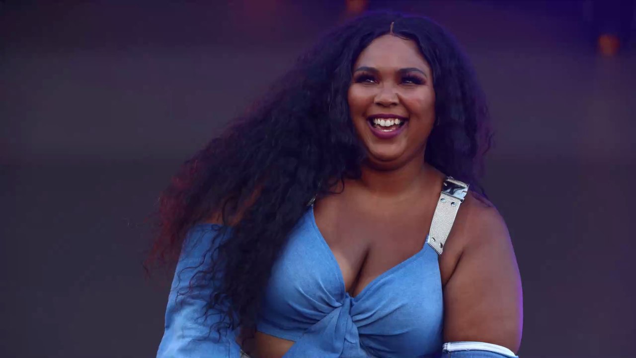 'I love you': Body-Positivity-Ikone Lizzo feiert ihren Körper