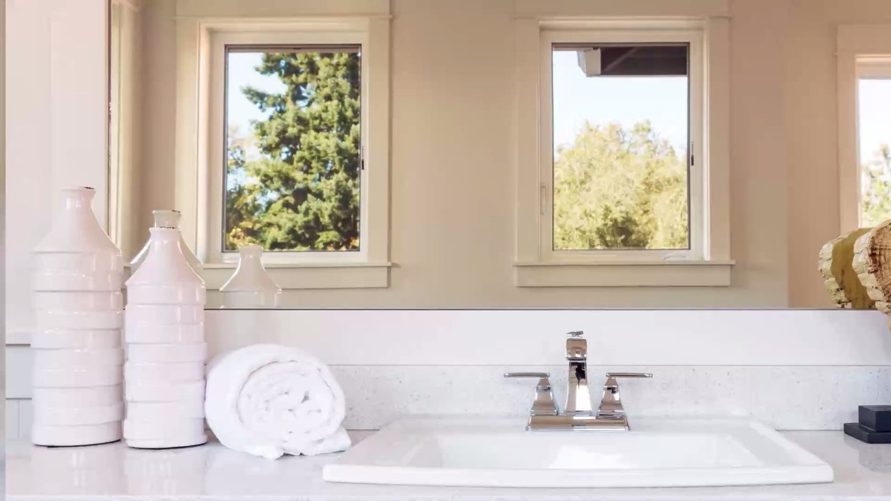 So bekommst du dein Waschbecken richtig lange sauber