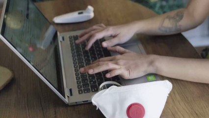 "Love is Quarantine": Virtuelle Dating-Show bringt Menschen in Corona-Zeiten zusammen