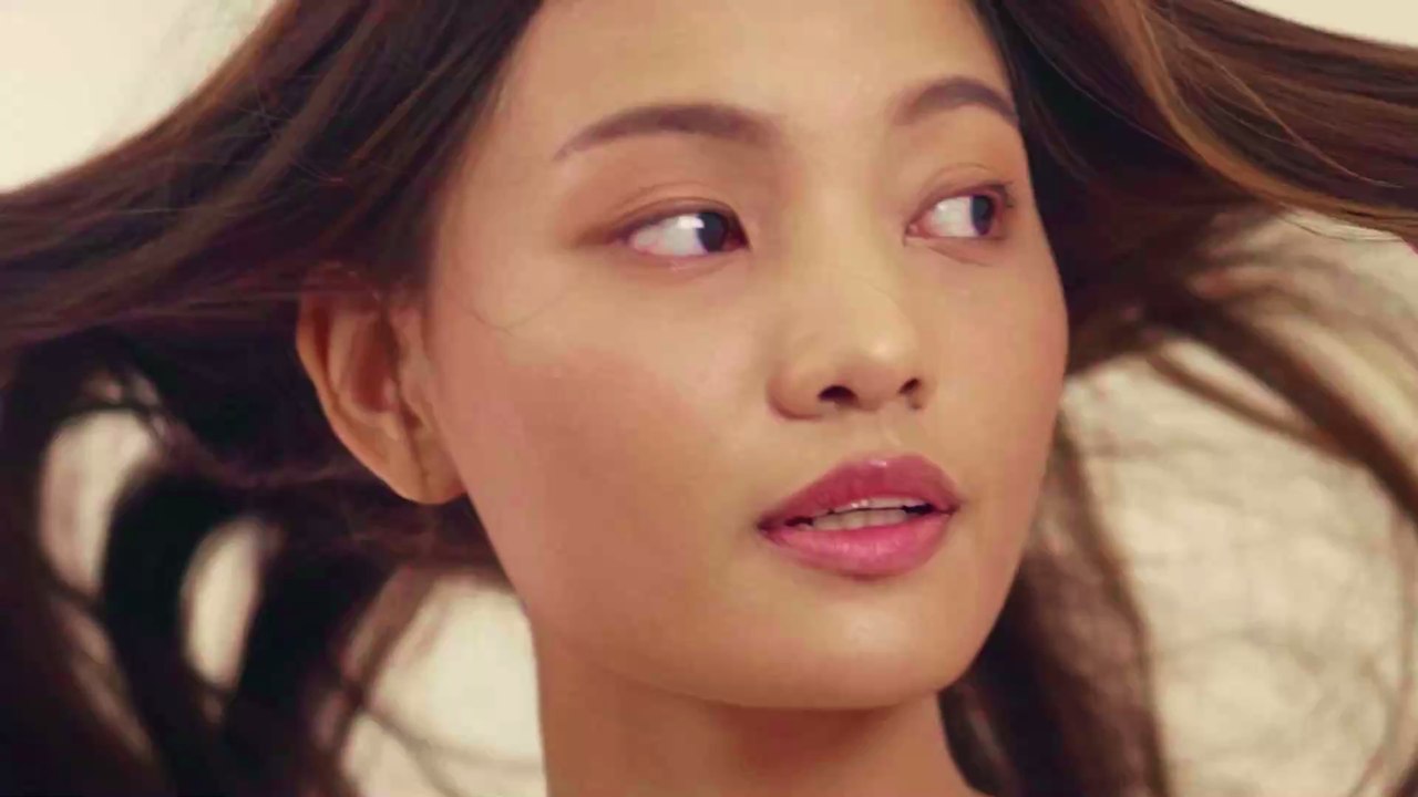 Wunderschöne Locken über Nacht: Diese drei Frisuren machen’s möglich