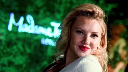 Motivierte Helferin: Evelyn Burdecki packt beim Spargelstechen mit an