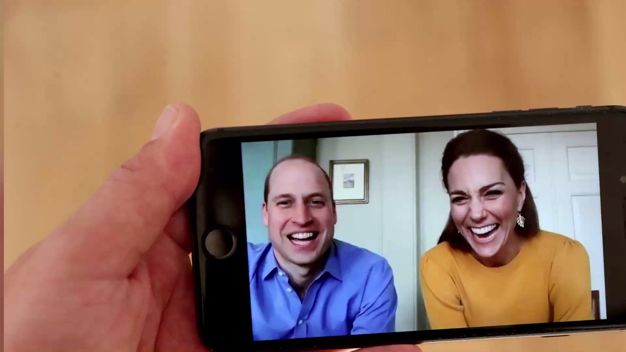 Royales Homeoffice: Kate Middleton begeistert mit ihrem strahlenden Look