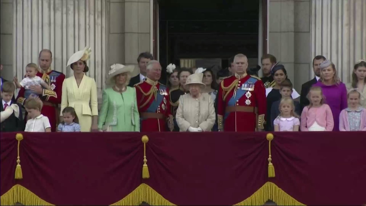 'Extrem unglücklich': Harry soll mit Meghan schon vor Hochzeit den Exit geplant haben