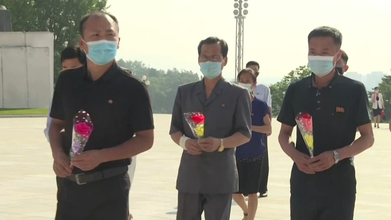 Weil die Blumen nicht blühen: Kim Jong-un schickt Gärtner für 6 Monate ins Straflager
