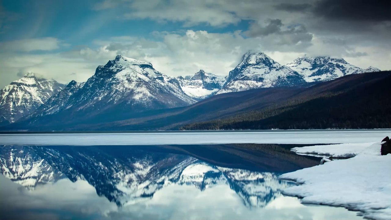 Idyllischer Bergsee mit düsterem Geheimnis: Tauwetter offenbart gruseligen Fund unter der Eisschicht